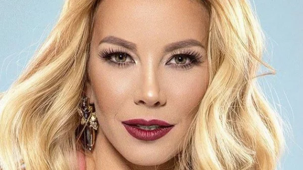 Емилия се омъжи (снимки)