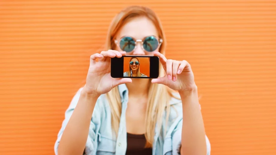 Внимавайте с тези 4 неща, когато качвате снимки в интернет 