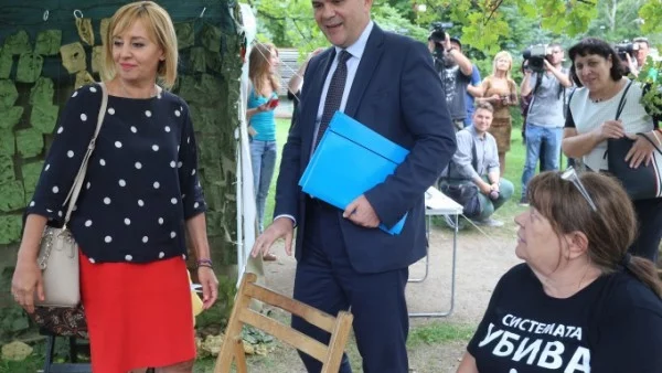 "Системата ни убива" получи по-качествен законопроект за личната помощ
