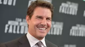 Том Круз е неузнаваем (СНИМКИ)