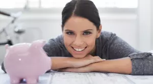 Експерти: Какви спестявания трябва да има човек до 30?