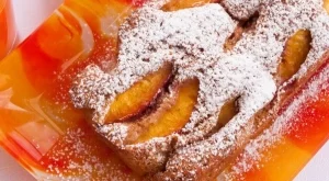 Сладкиш с праскови