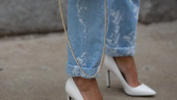 Как да избегнем болката в краката при носене на токчета