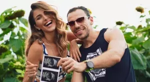 Синът на Даниел Петканов и Александра Богданска е претърпял инцидент