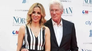 Ричард Гиър ще става баща на 69