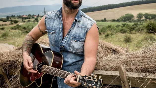 Дидо от D2 ще става татко (снимки)