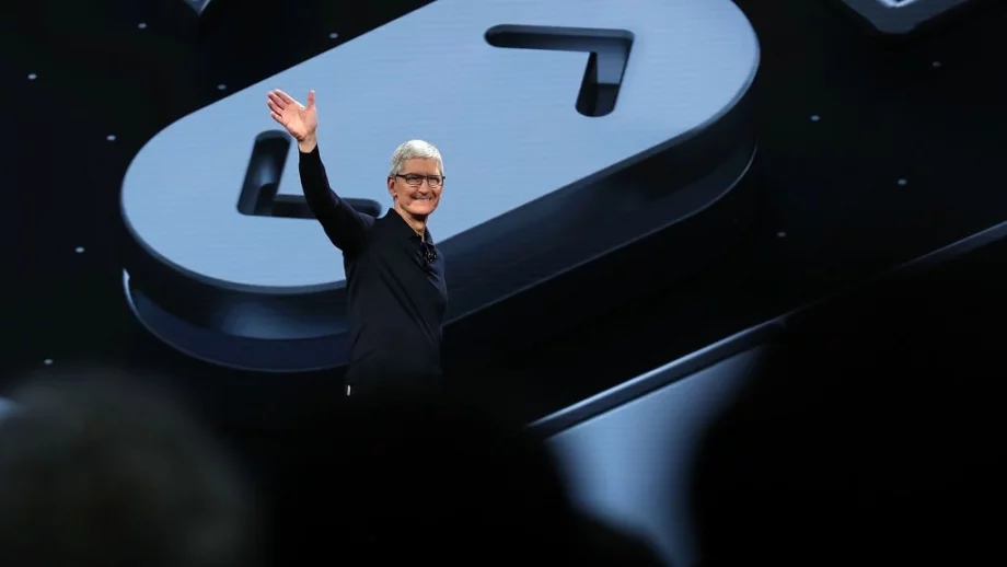 Шефът на Apple има над 600 млн. долара, но пазарува само от разпродажби
