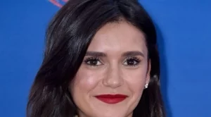 Нина Добрев по спешност в болница