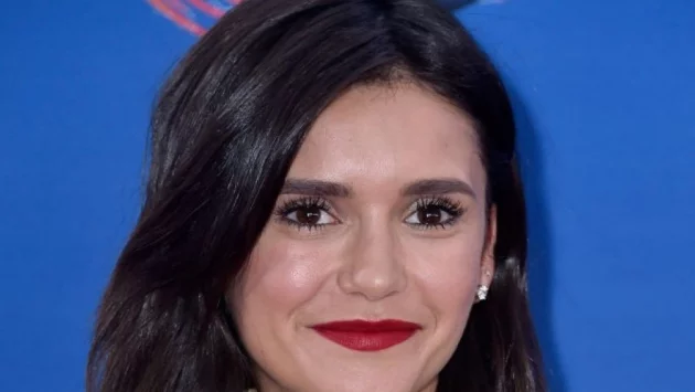 Нина Добрев по спешност в болница