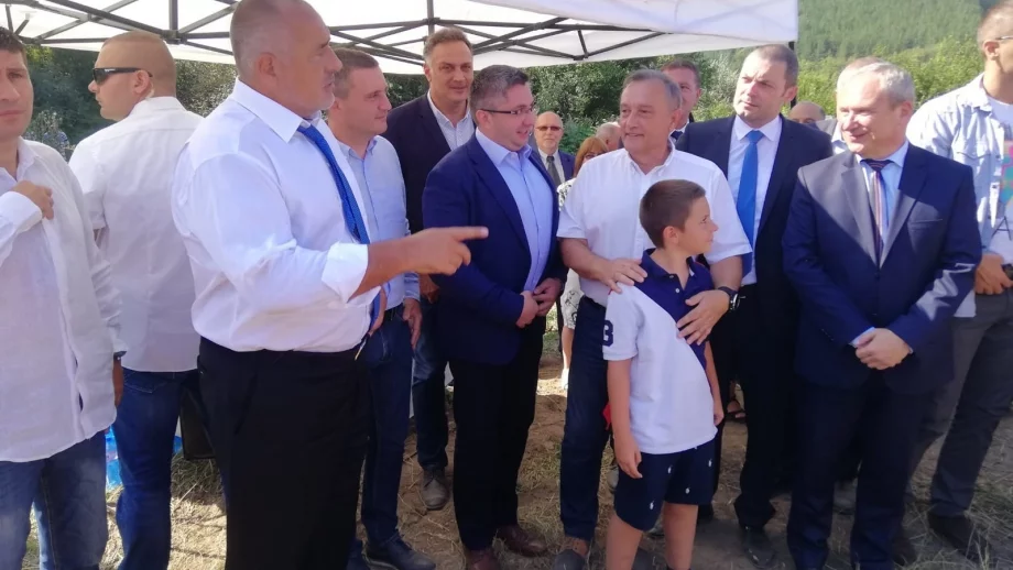 Борисов: Много ни е красива държавата, но за строителство е неудобно