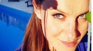 Бременната Дария Симеонова засне нежна фотосесия (снимки)