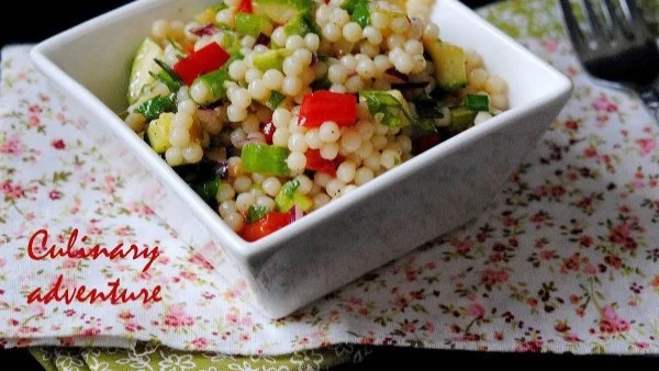 Лятна салата с кус-кус