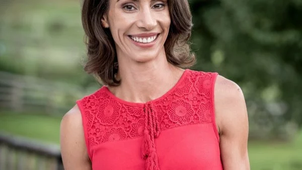 Спортист №1 на Балканите за 2006 влиза във "Фермата"