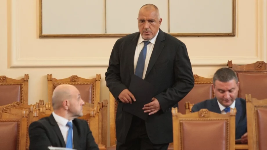 Борисов се чуди защо го карат да отговаря за КФН и "Олимпик"