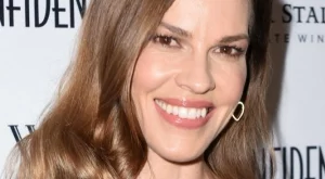 Хилари Суонк се омъжи в гора (снимки)