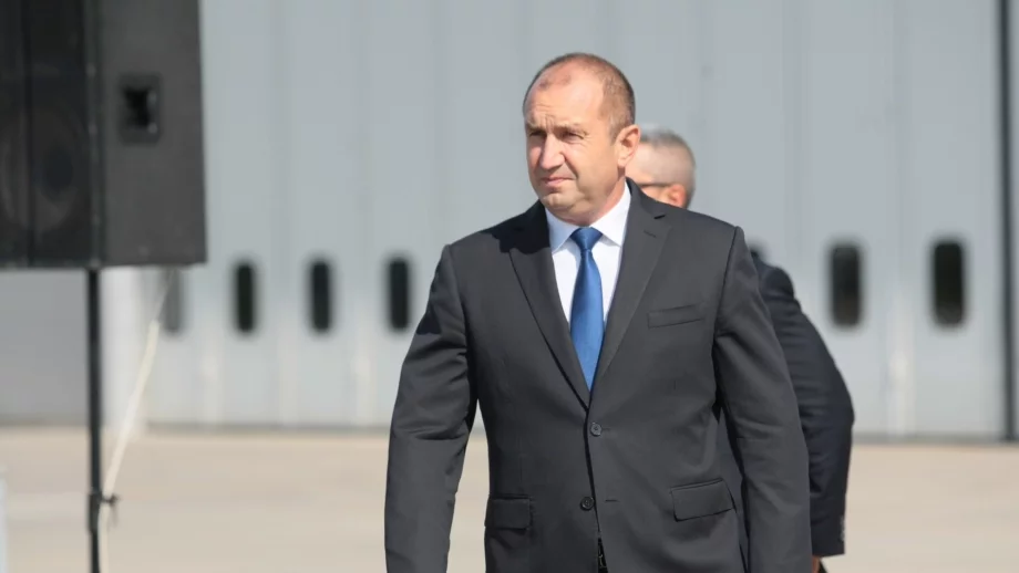 Румен Радев ще се срещне с кралица Елизабет II