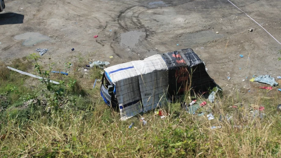 Мантинелата не е можела да спре автобуса край Своге, заяви шефът на АПИ