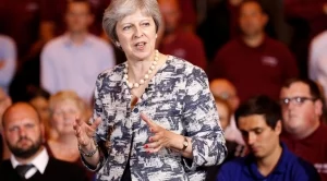 Тереза Мей има 48 часа да спаси споразумението за Brexit