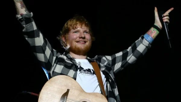 Ед Шийрън тайно се е оженил?