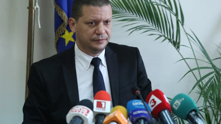 Предложение: Областните управители да отговарят за ремонта на пътищата