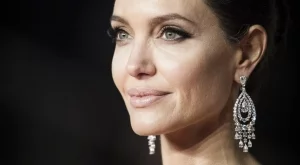 Анджелина Джоли: Нищо не би имало смисъл, ако животът ми не е от полза за другите