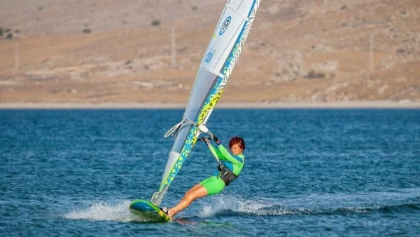 Нети - живот на адреналин 