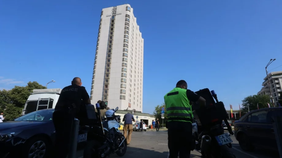 Ветко Арабаджиев официално няма нито един имот, с жена му не притежават и кола