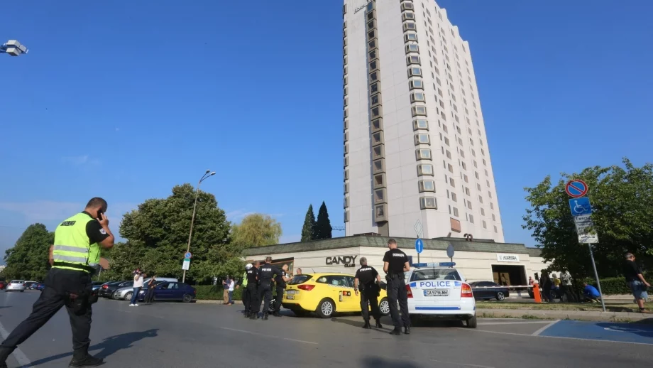 Разследват собственика на "Маринела" Ветко Арабаджиев