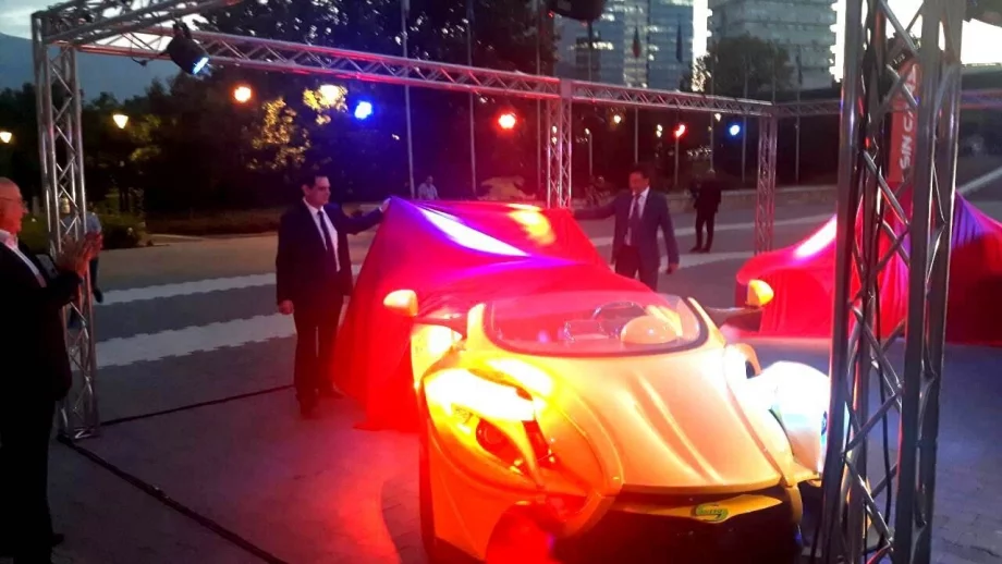 Представиха първия български електромобил (Снимки)