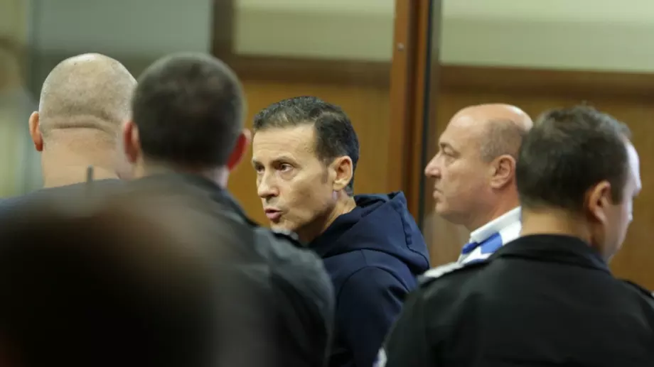 Отнемат "скромния" автопарк, фирми и имоти на Миню Стайков за 140 млн. лв.