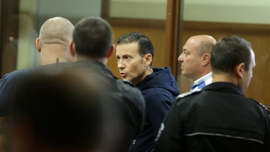 Запорираха банкови сметки, имоти и земи на Миню Стайков