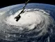 Ураганът Иън връхлита крайбрежието на Флорида (ВИДЕО)