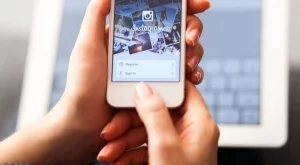 Остави ме. Аз живея в Instagram