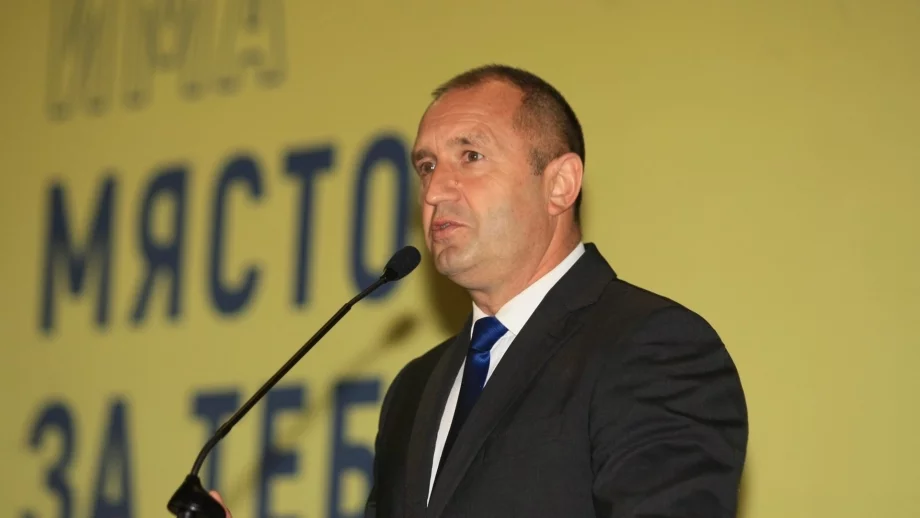 Радев: Не може да допуснем загуба на конкурентоспособност в енергетиката