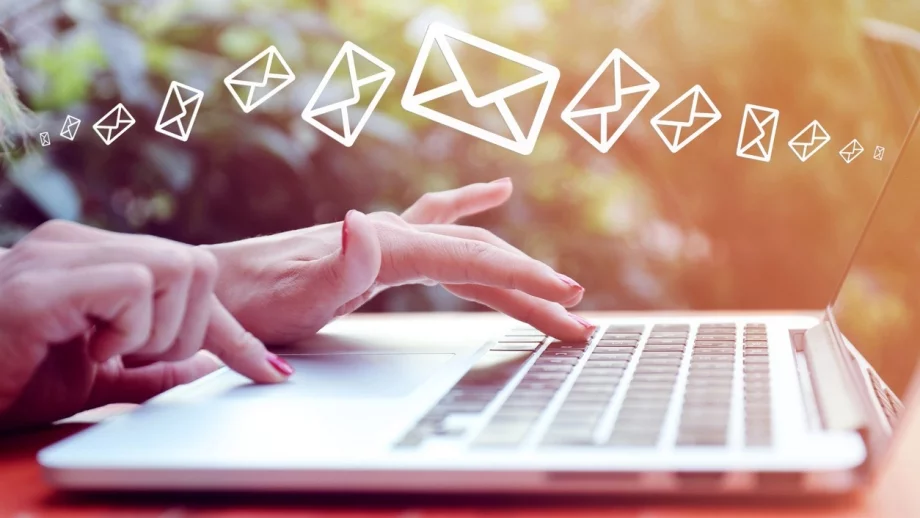 Как да работите по време на отпуска?