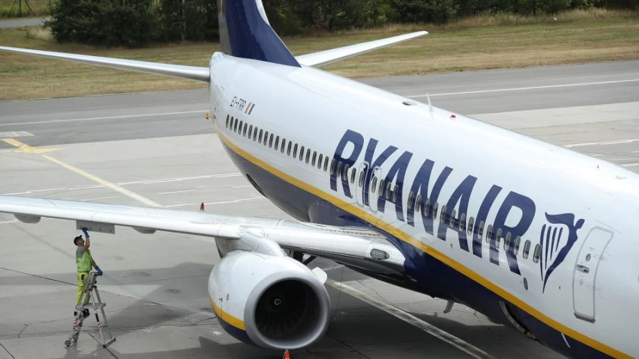 Ryanair отмени над 200 полета