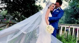 Антония Петрова е бременна