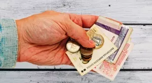  {{ otherArticle[0].article.title }} 