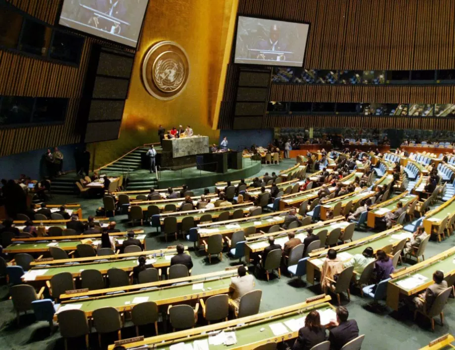 Българският представител в ООН: Всички опити да бъде спряна Русия се правят