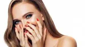 Ето как да изберете перфектната форма на ноктите, която ви подхожда⠀