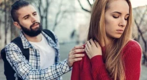 Понякога да обичаш значи да си тръгнеш