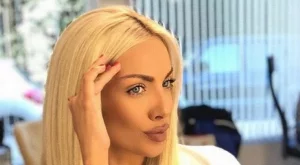 Русата Златка вече е черна (снимки)