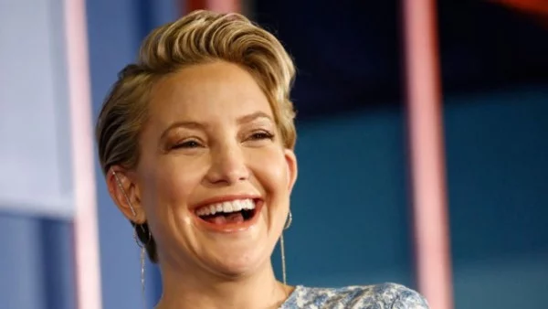 Кейт Хъдсън показа дъщеричката си (снимка)