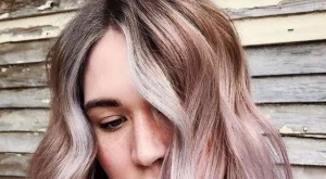 Този цвят е хит при косата през есента