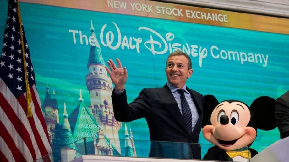 Шефът на Disney винаги става в 4:15 и избягва технологиите сутрин 