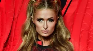 Парис Хилтън скочи на хейтърите, които се подиграха на сина ѝ (СНИМКИ и ВИДЕО)