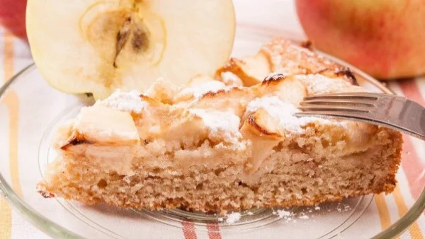 Супер лесен сладкиш с ябълки