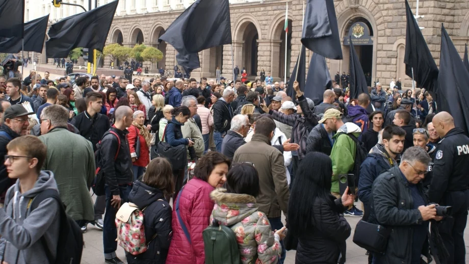 70% от българите подкрепят протестите срещу властта