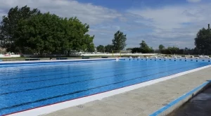 Откриха проблеми с качеството на водата в шест басейна в София