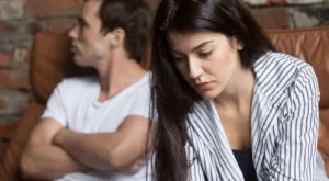 Как да разбереш дали половинката ти изневерява емоционално